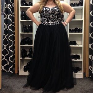 Prom dress